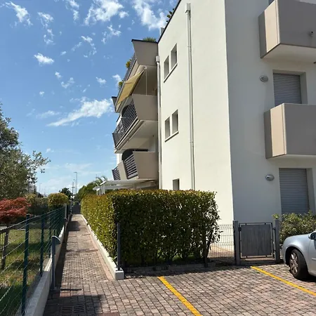 Residenza Arena Hotel 3*